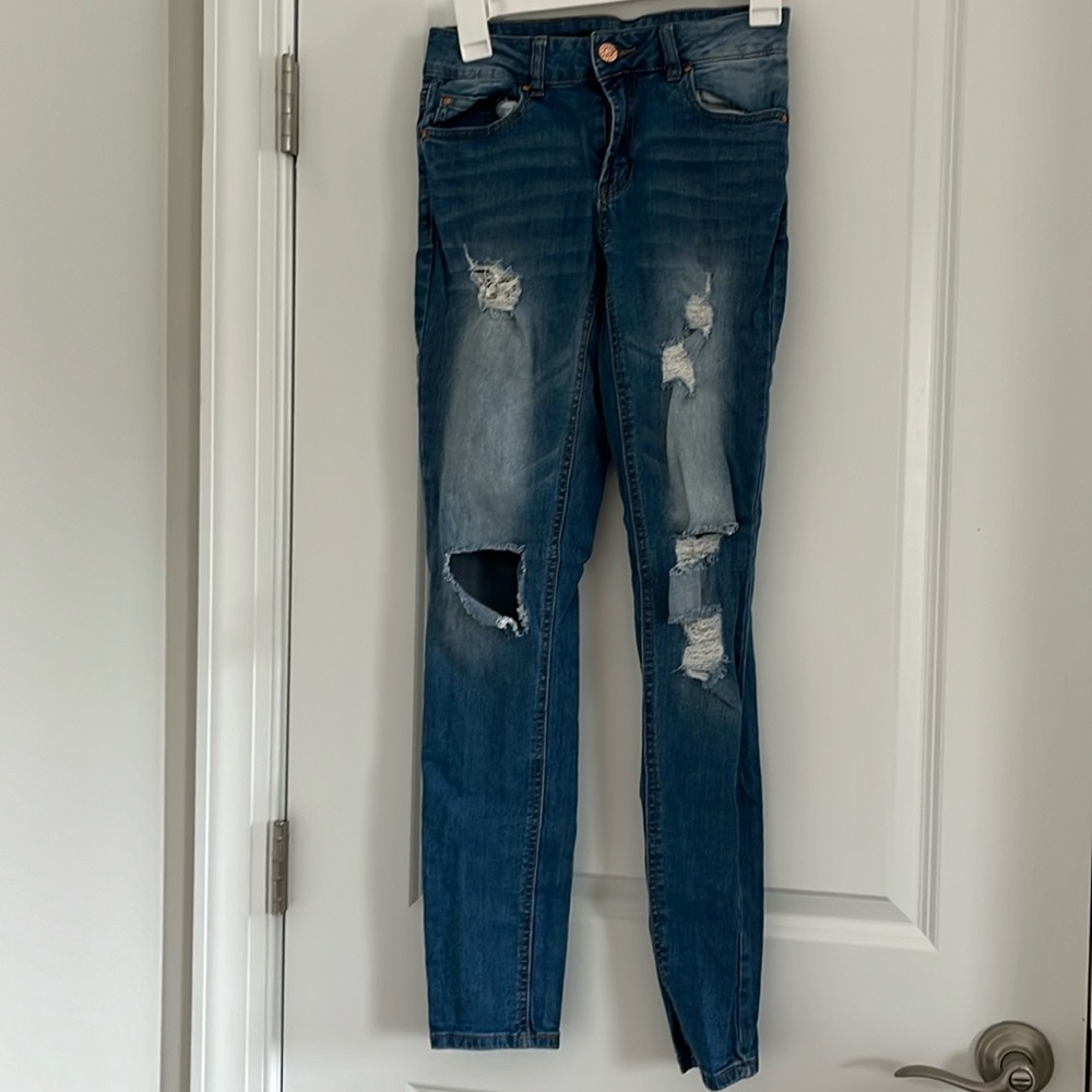 Refuge Ripped Skinny Jeans
